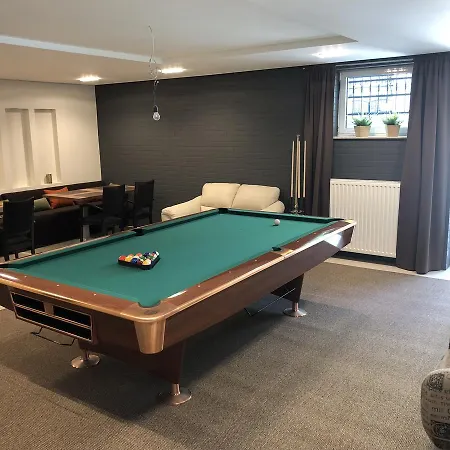 Mona Lisa Apartment *