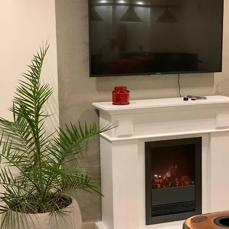 Mona Lisa Apartment Heviz