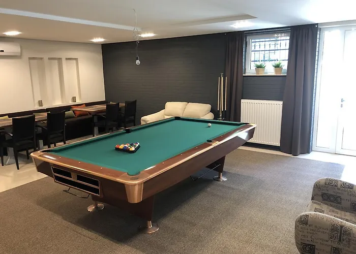 Mona Lisa Apartment *