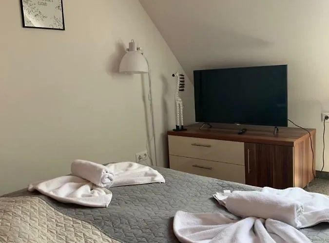 Mona Lisa Apartment Heviz