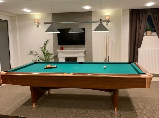 Mona Lisa Apartment *